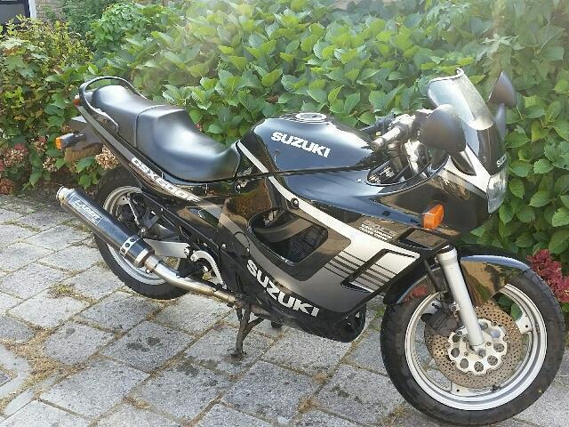 Suzuki GSX 600 Slingshot