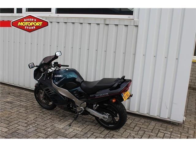 Suzuki RF 900 R Zeer mooie RF900R /