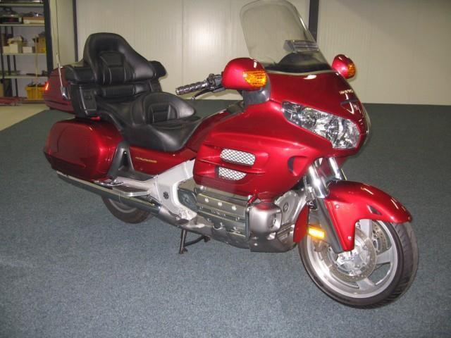 Honda GL 1800 Tour GOLD WING