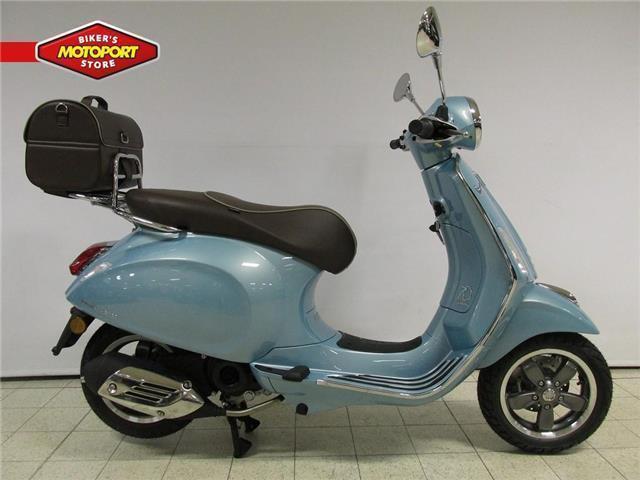 Vespa Primavera 45 70TH ANN