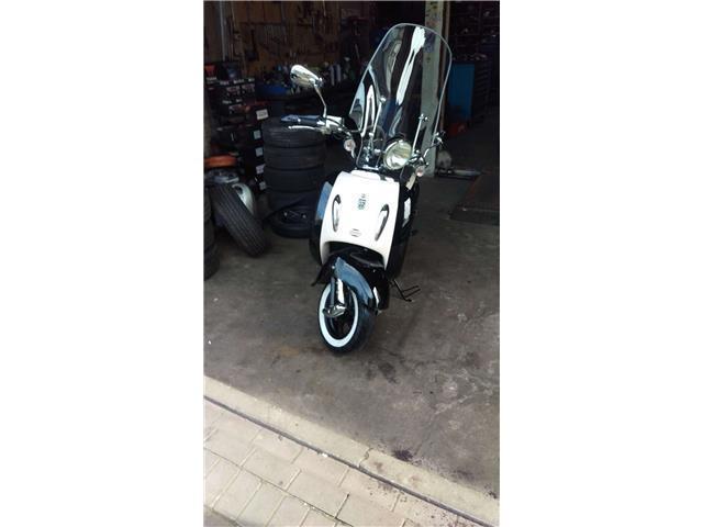 Znen Q Scooter