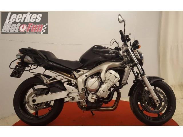 Yamaha FZ 6 Fazer zeer netjes, 1e eigenaar!