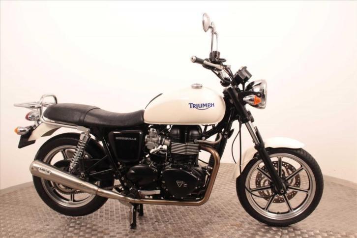 Triumph Bonneville T100 (bj 2010)