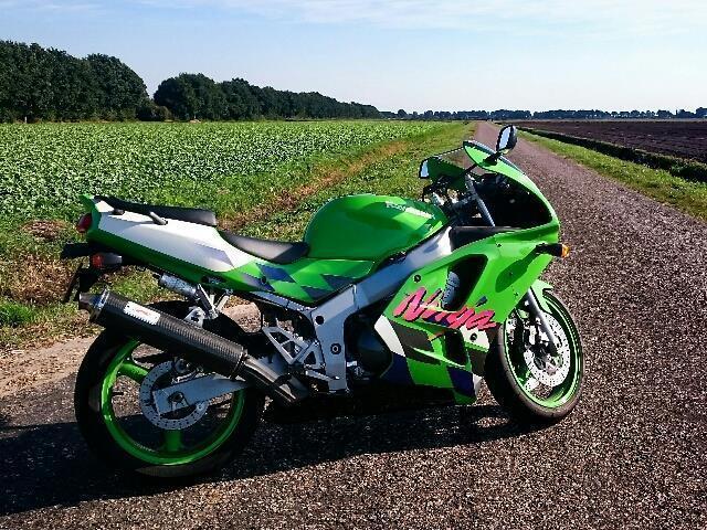 Kawasaki Ninja ZX - 6 R F3