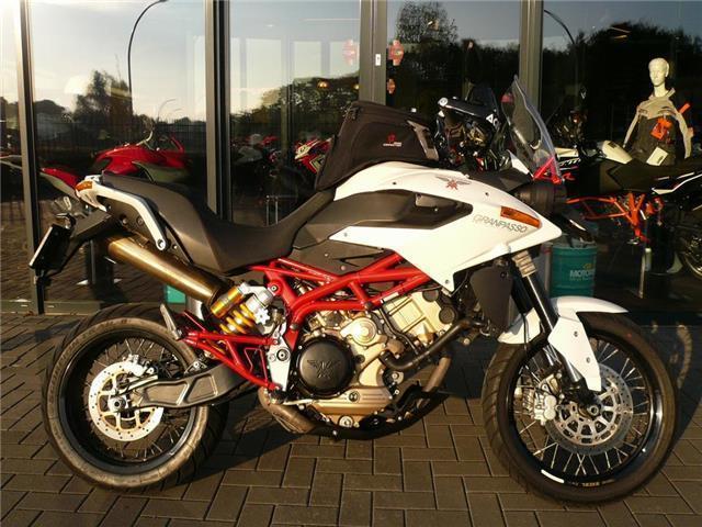 Moto Morini Granpasso 1200