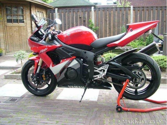 Yamaha YZF - R 6