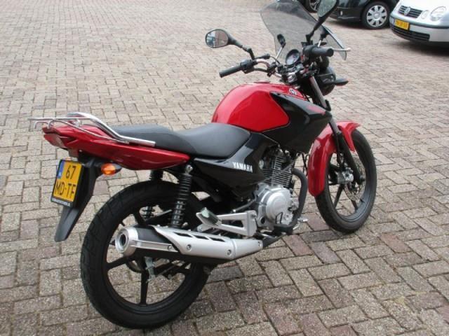 Yamaha YBR 125 2015 1000KM NIEUWSTAAT !!