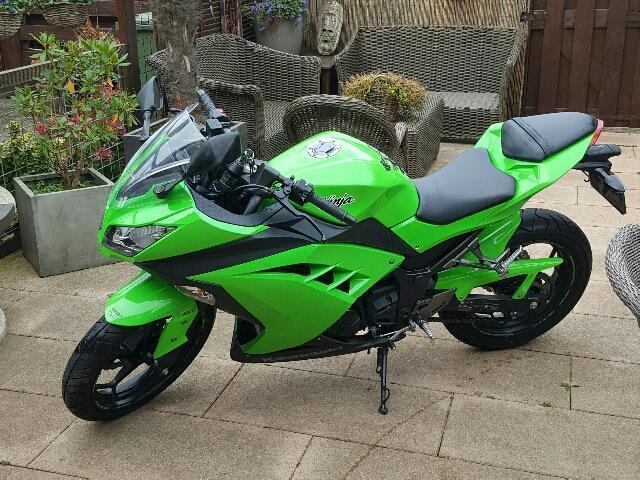 Kawasaki Ninja 300