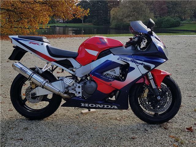 Honda CBR 900 CBR 929RR Fireblade bj 2000