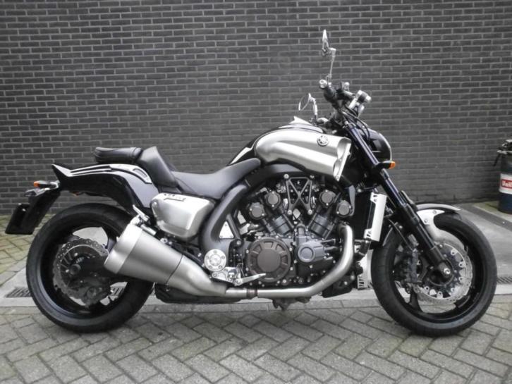 Yamaha VMX 1700 VMAX (bj 2008)