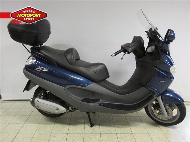 Piaggio X 9 250