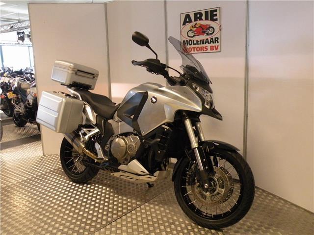 Honda VFR 1200 X ABS