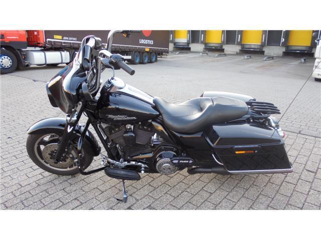 Harley-Davidson Street Glide 96 FLHX Street Glide