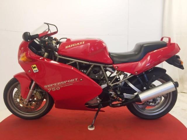 Ducati 750 Supersport/ss (600&) 4X OP VOORRAAD! (1994)