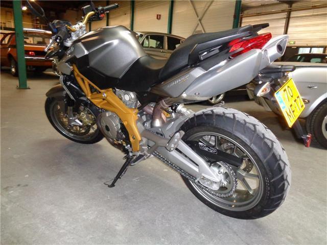 Aprilia Shiver 750