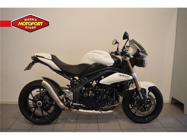 Triumph Speed Triple 1050