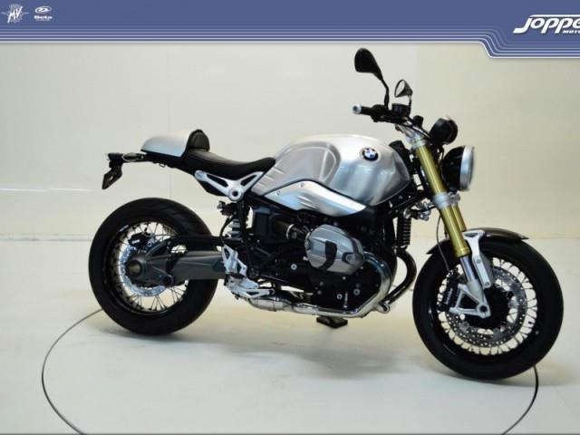 BMW R nineT