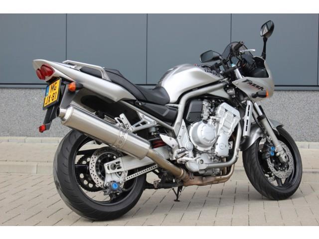 Yamaha FZS 1000 Tour FAZER