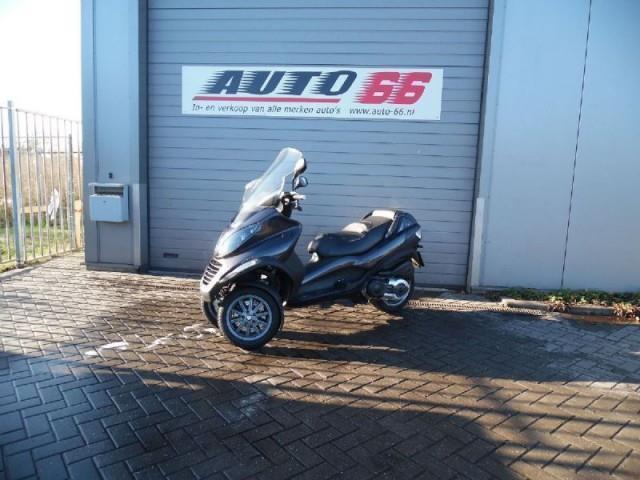 Piaggio MP3 400 CC RL Rijd als nieuw inruil mogelijk