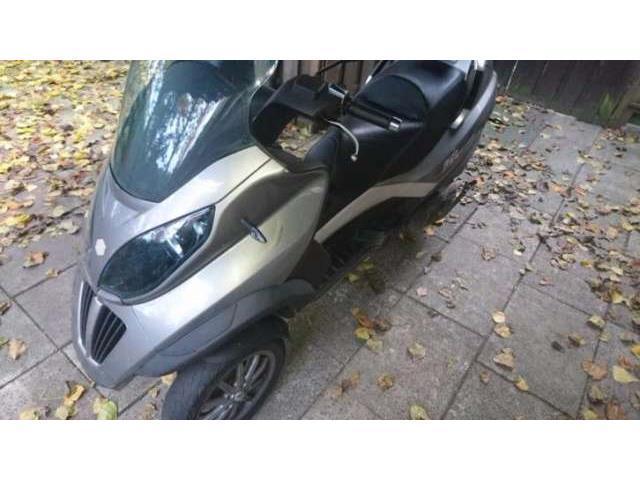 Piaggio MP3 400 LT