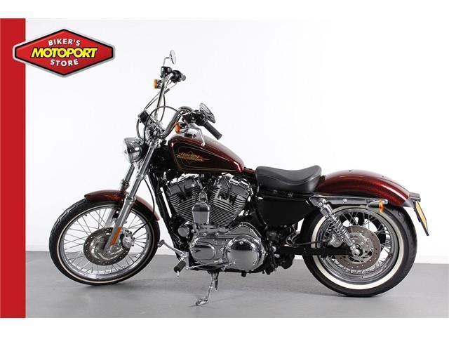 Harley-Davidson XL 1200 V SEVENTY-TWO
