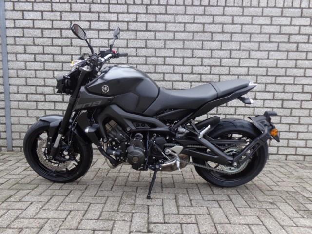 Yamaha MT-09 ABS