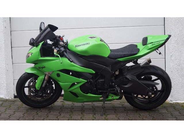 Kawasaki Ninja ZX - 6 R