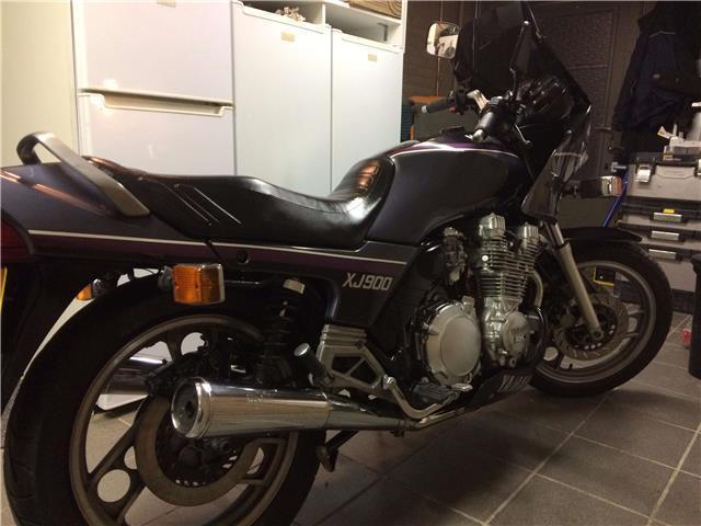 Yamaha XJ 900