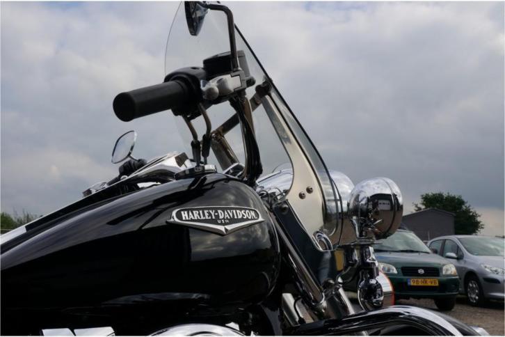 Harley-Davidson Tour 88 FLHR ROAD KING LACED WHEELS