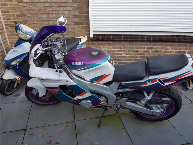 Yamaha FZR 600 Genesis