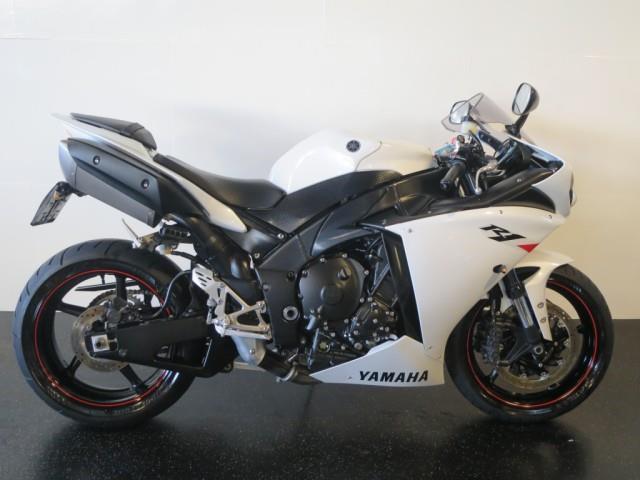 Yamaha YZF - R 1 YZF-R1 YZFR1