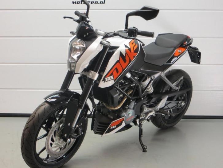 KTM 125 DUKE ABS (bj 2016)