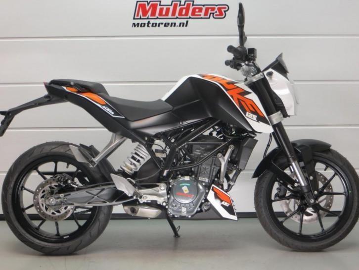 KTM 125 DUKE ABS (bj 2016)