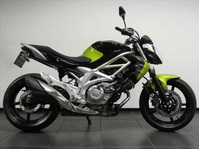 Suzuki Gladius 650 Gladius