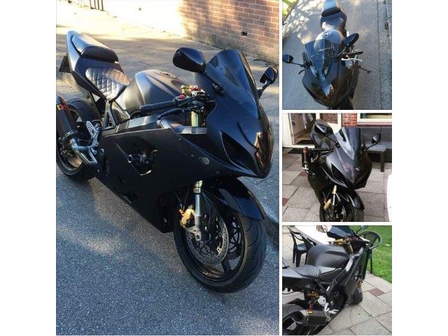 Suzuki GSX-R 750