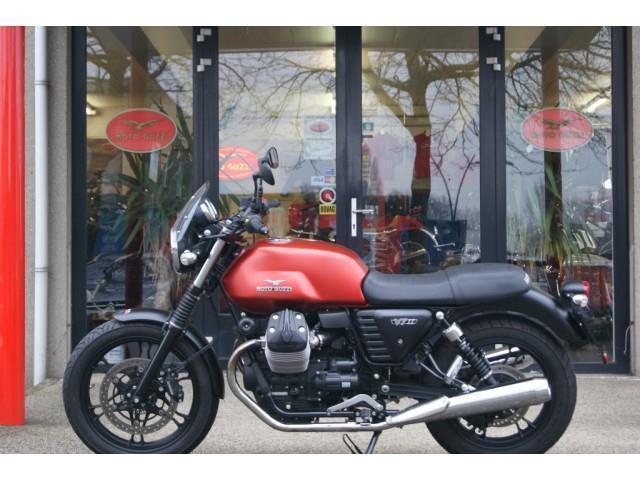 Moto Guzzi V 7 II STONE ABS