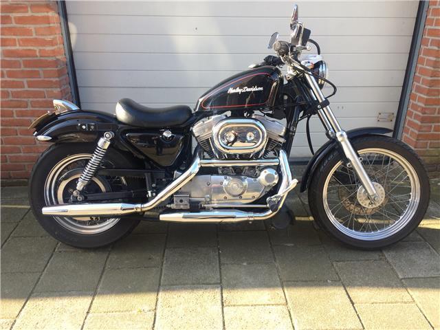 Harley-Davidson Sportster XLH 883