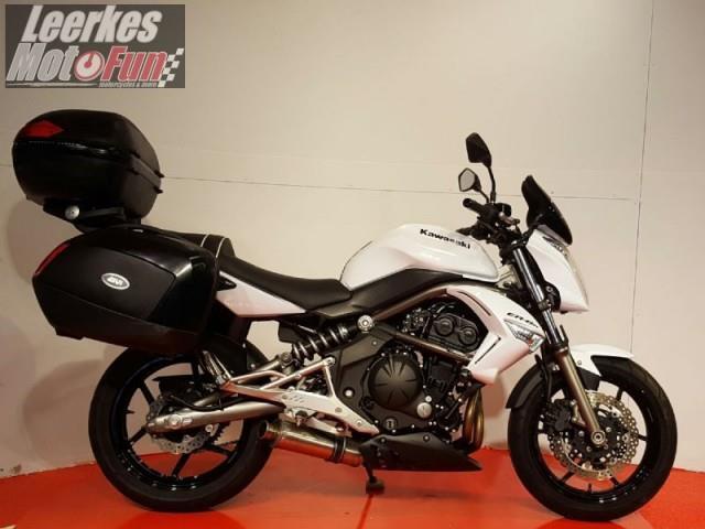 Kawasaki ER - 6 N wit 2010 nieuwstaat