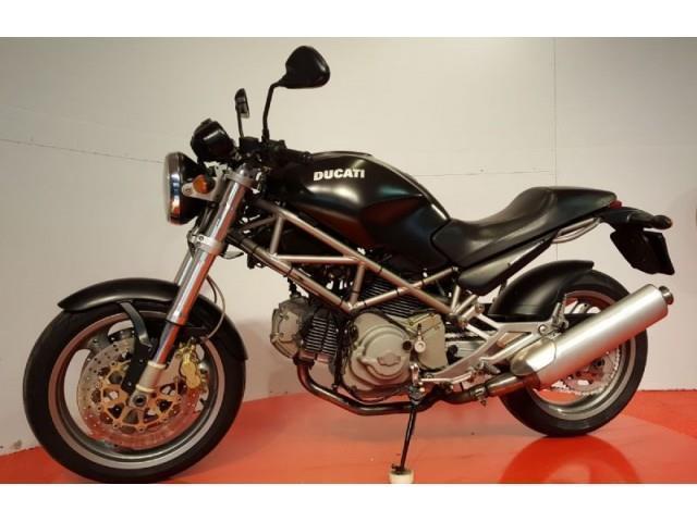 Ducati Monster 620 dark i.e. zwart (2002) M620/M 620