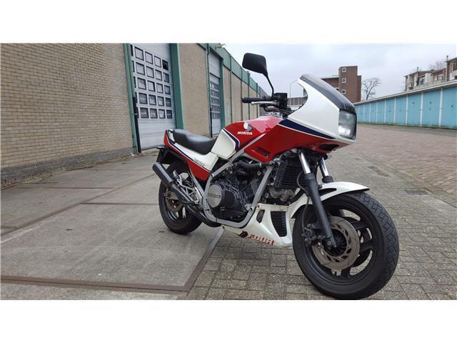 Honda VF 750