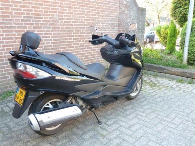 Suzuki Burgman 400 AN Automaat 1e eigenaar