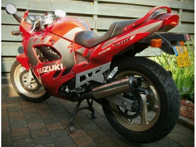 Suzuki GSX 600