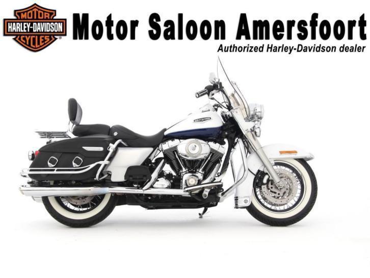 Harley-Davidson FLHRC Road King Classic FLHR Roadking