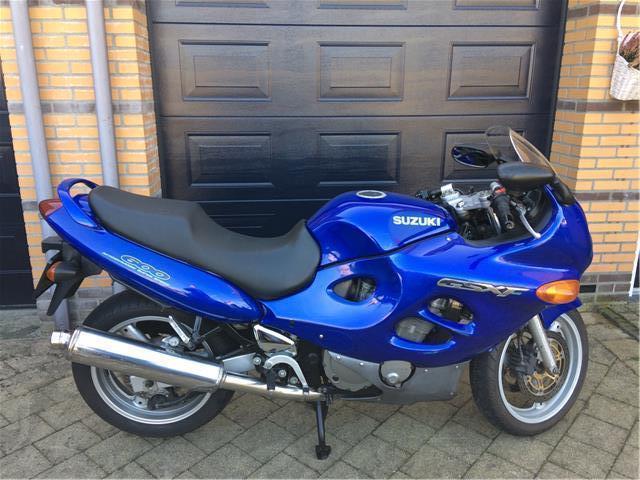 Suzuki GSX 600