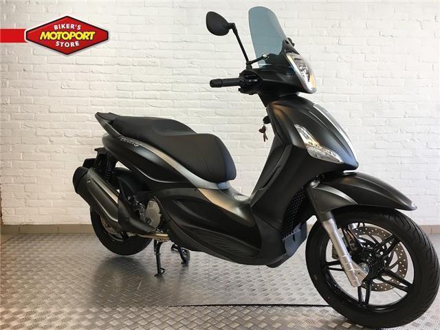 Piaggio Beverly 350 sport