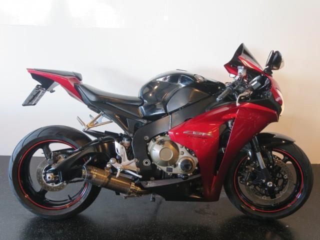 Honda CBR 1000 RR FIREBLADE CBR1000RR