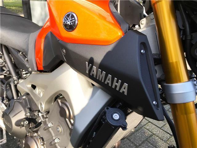 Yamaha MT-09 Akrapovic edition
