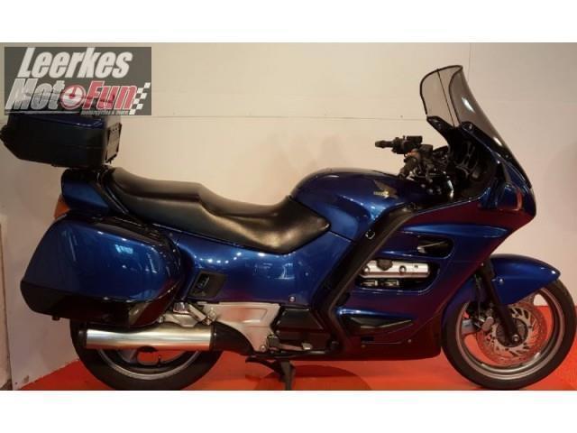 Honda ST 1100 Pan European donkerblauw (1991)