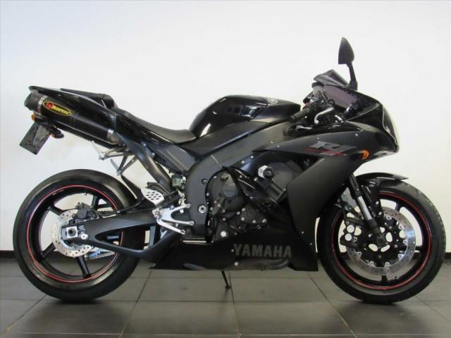 Yamaha YZF - R 1