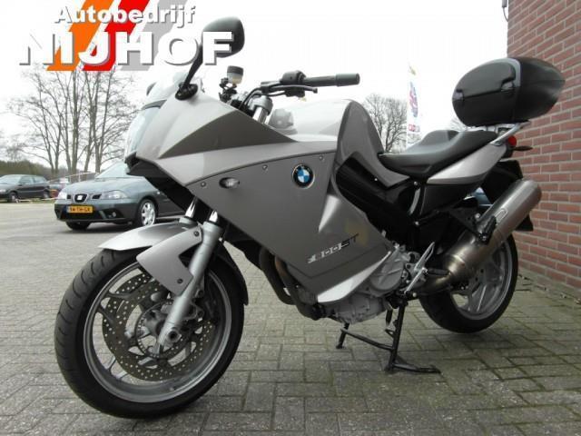 BMW F 800 ST